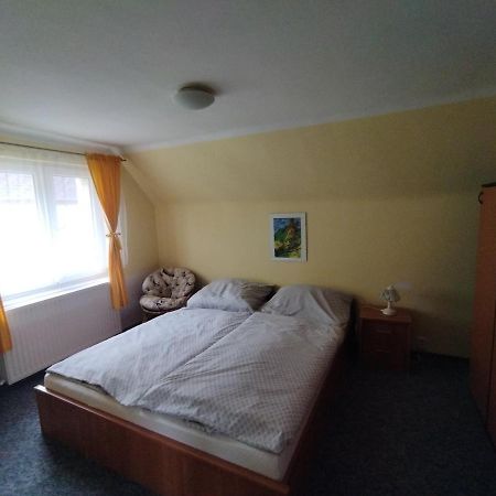 Apartman Se Zahradou Krnov Luaran gambar
