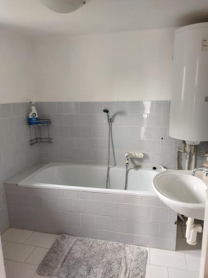 Apartman Se Zahradou Krnov Luaran gambar