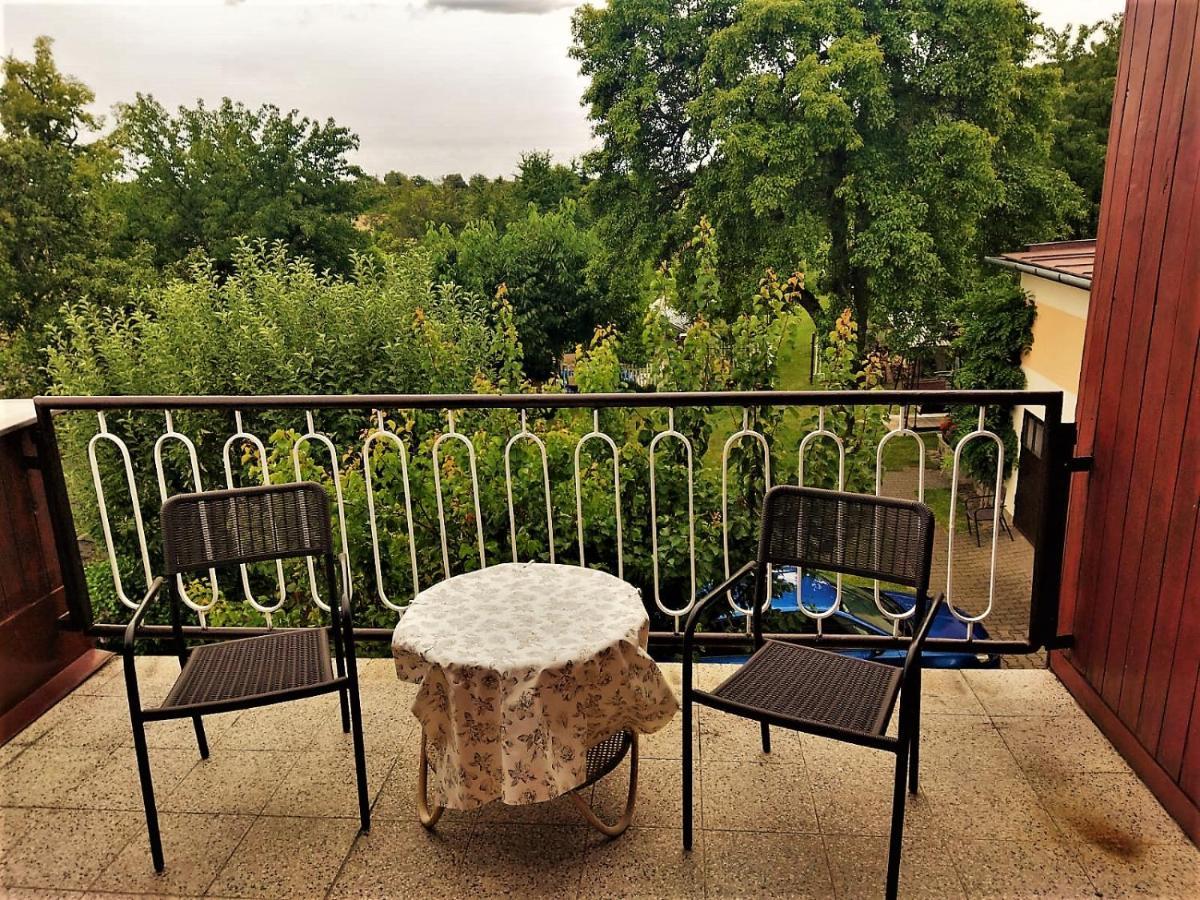 Apartman Se Zahradou Krnov Luaran gambar